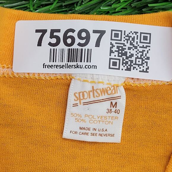 Vintage New-York University Shirt S/M 18x24 Yellow Cropped - Picture 8 of 12